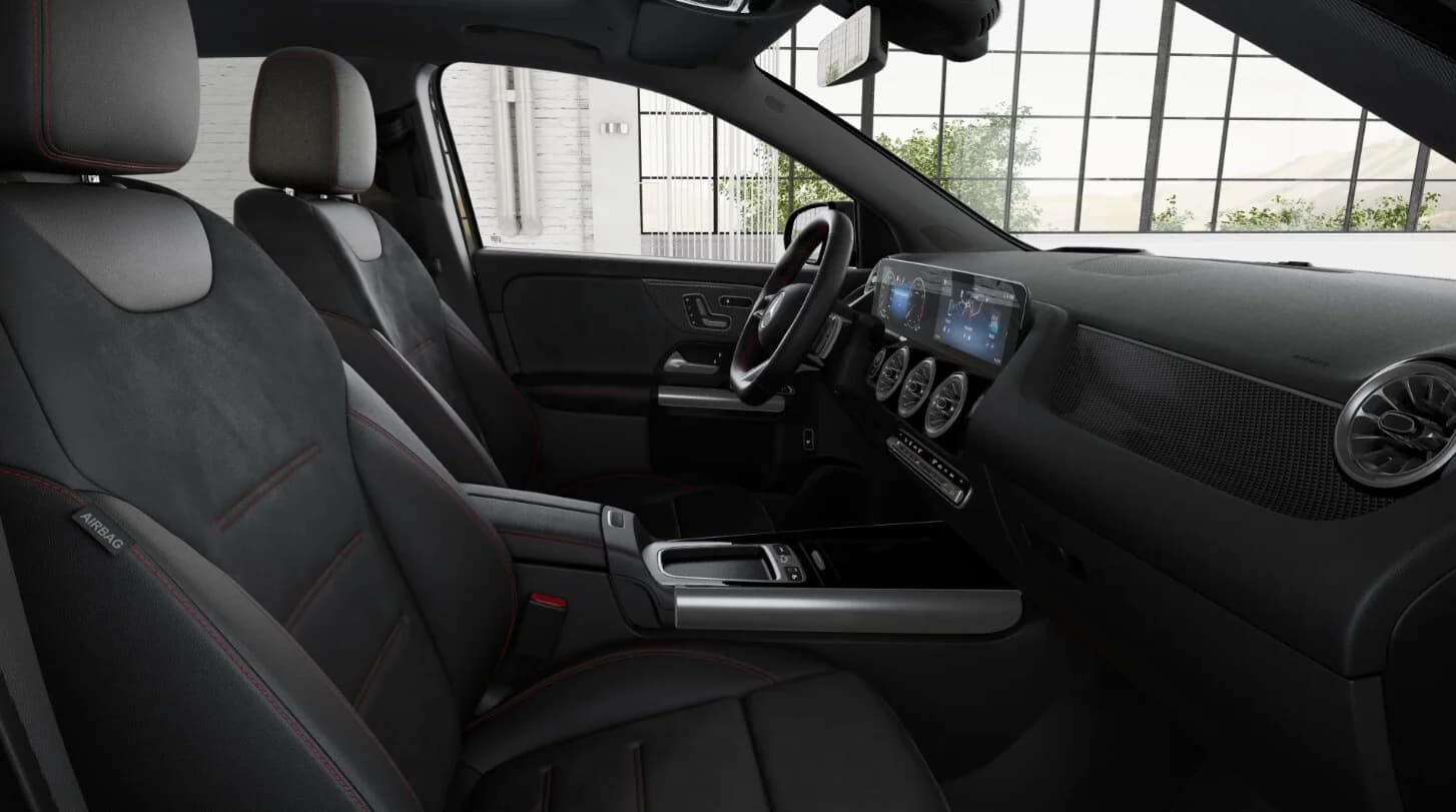 Mercedes-Benz GLA 200 (DELETED) — zdjęcie 2