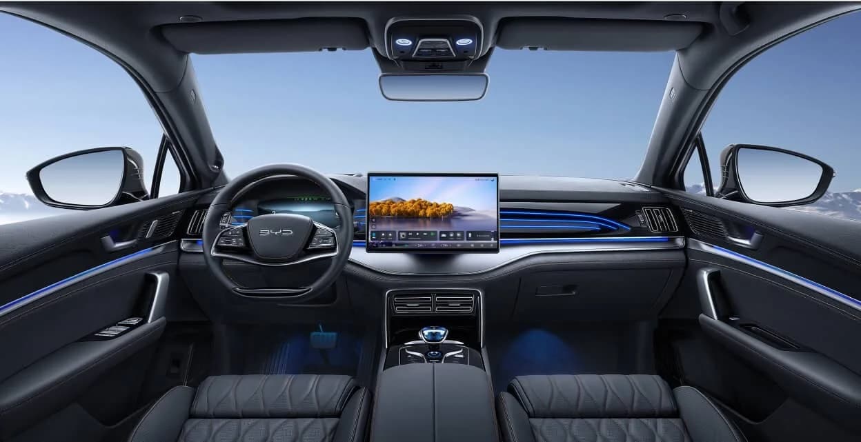BYD Tang — zdjęcie 4
