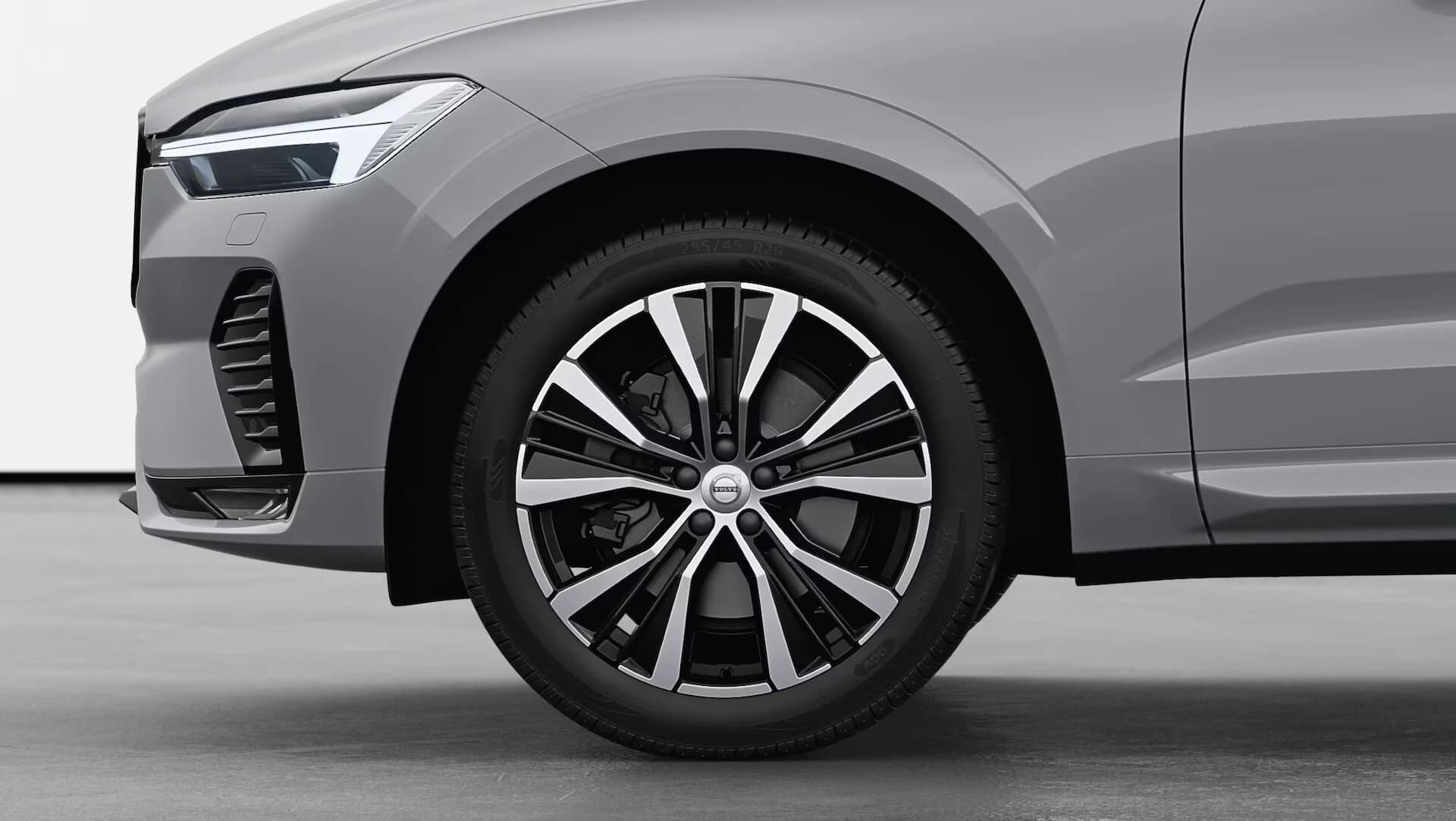 Volvo XC60 B5 — zdjęcie 4