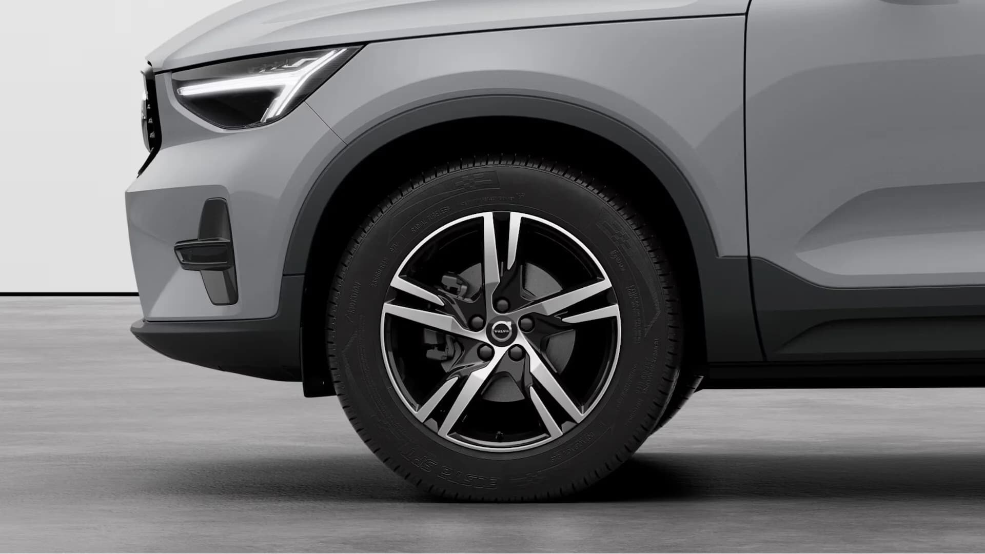 Volvo XC40 B3 — zdjęcie 4