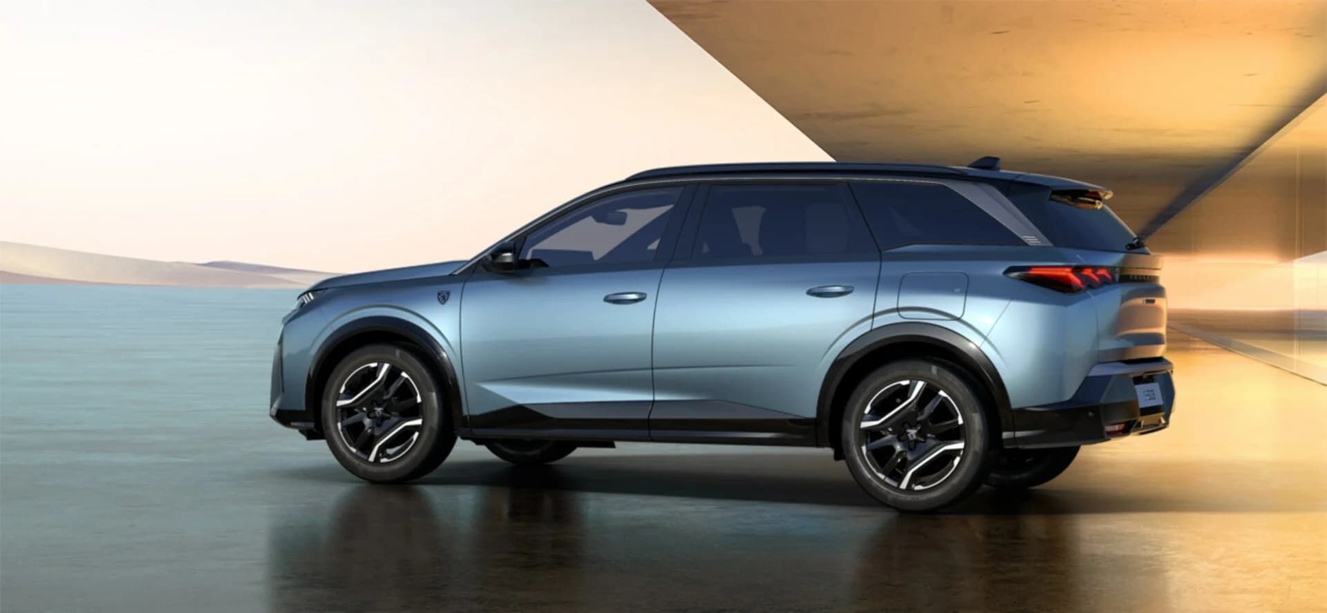 Peugeot e5008 GT — zdjęcie 4