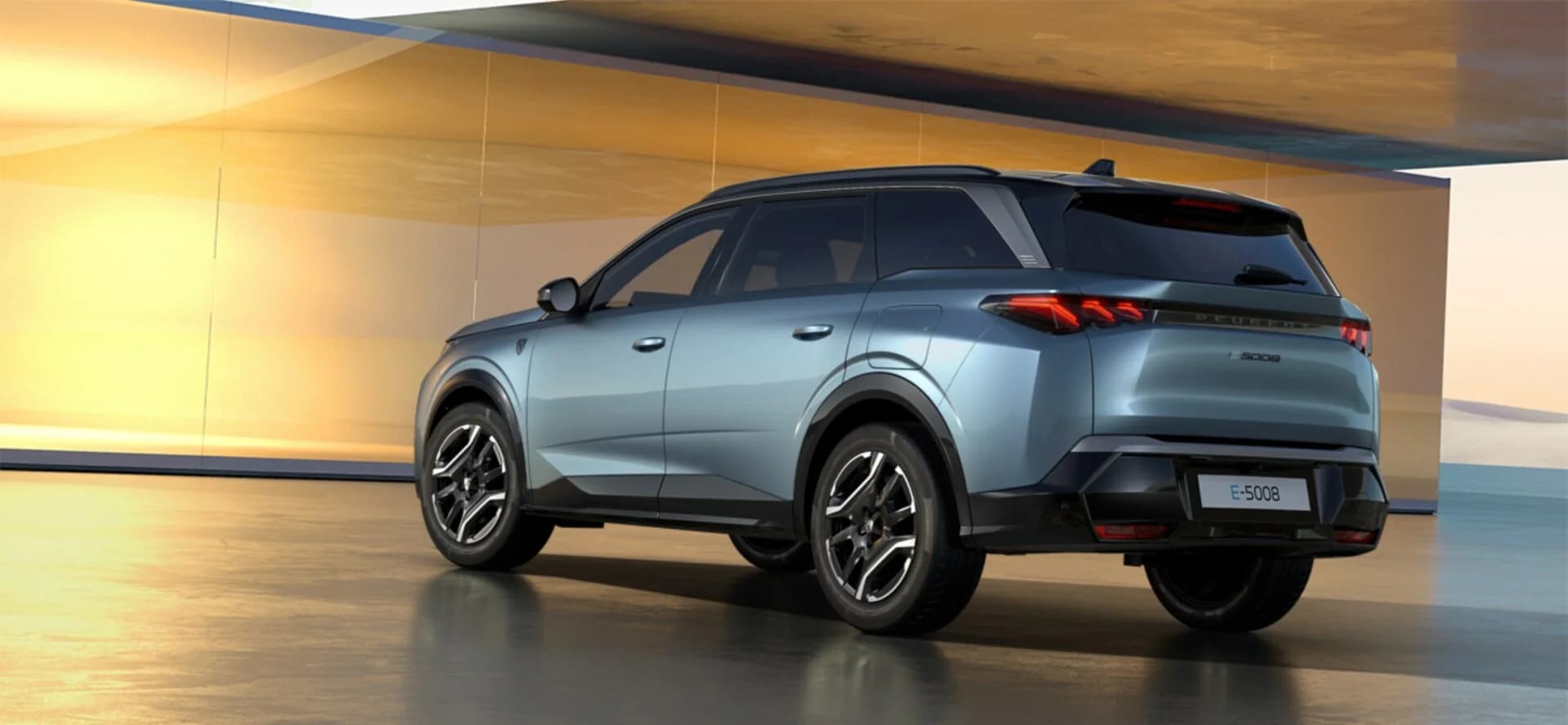 Peugeot e5008 GT — zdjęcie 6