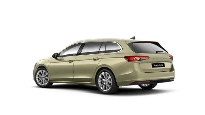 Skoda Superb Combi PHEV (DELETED) — zdjęcie 2