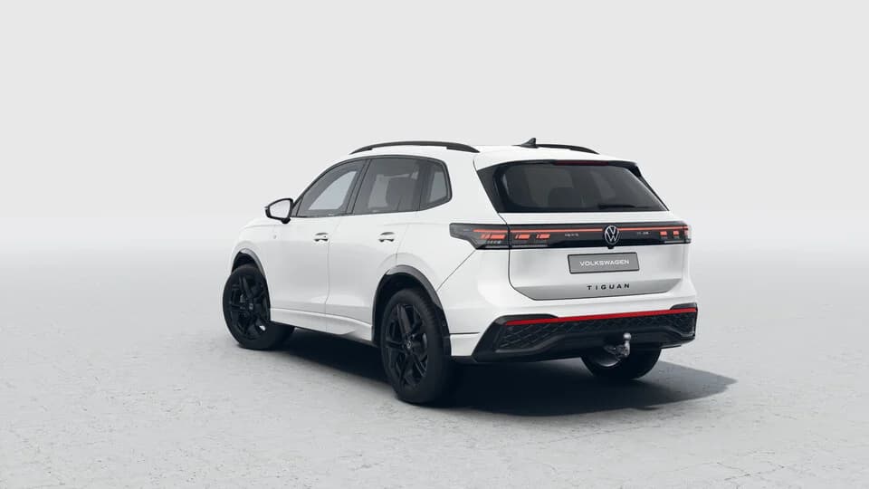 Volkswagen Tiguan 2.0 TSI — zdjęcie 4