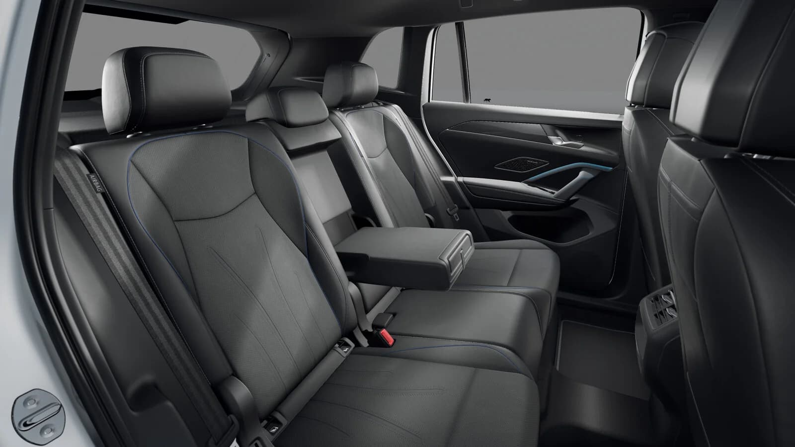 Volkswagen Tiguan 2.0 TSI — zdjęcie 9