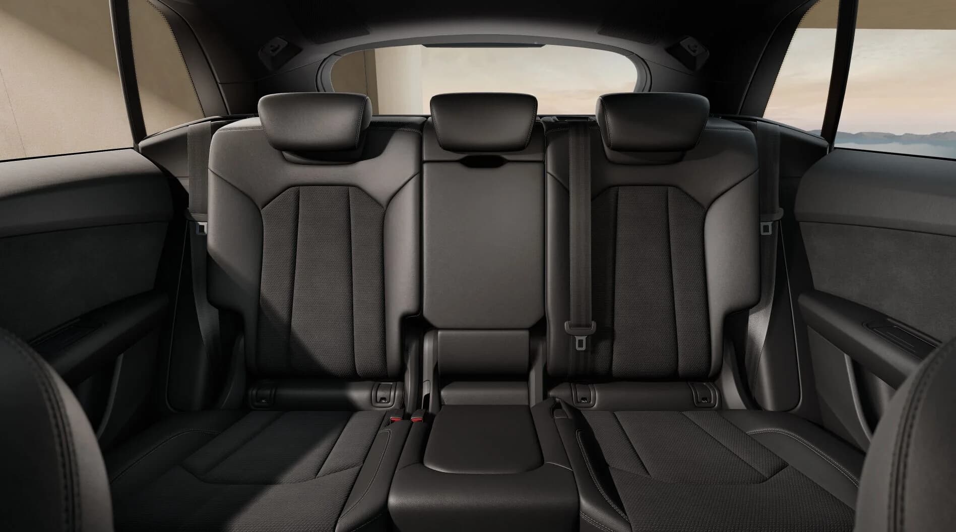Audi SQ8 — zdjęcie 9