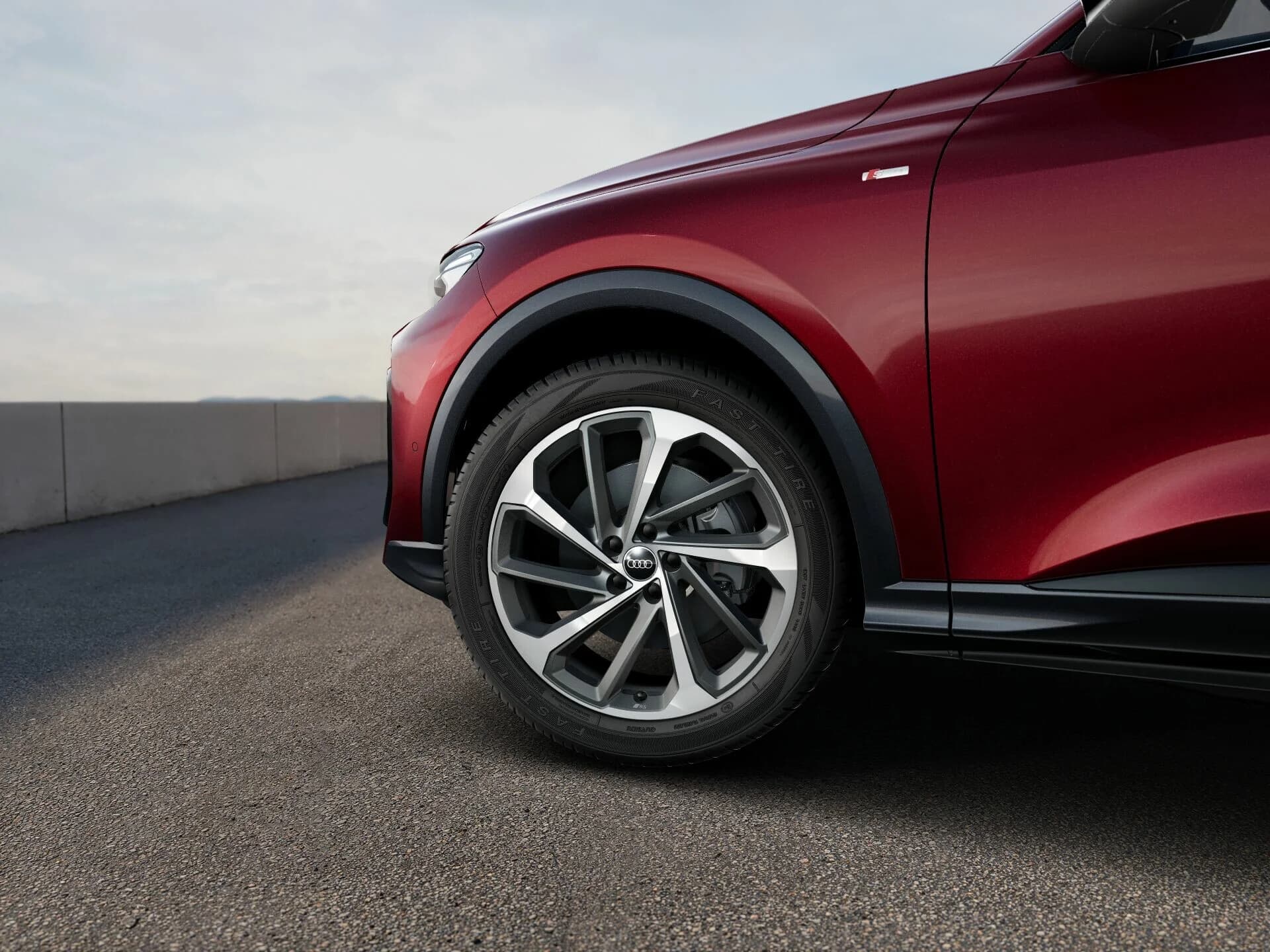 Audi Q5 TFSI quattro — zdjęcie 5