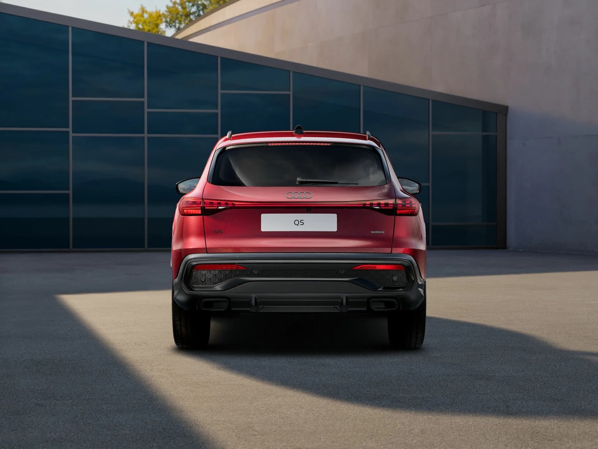 Audi Q5 TFSI quattro — zdjęcie 7
