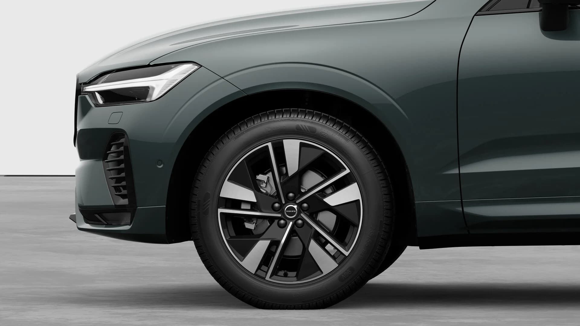 Volvo XC60 B5 — zdjęcie 5