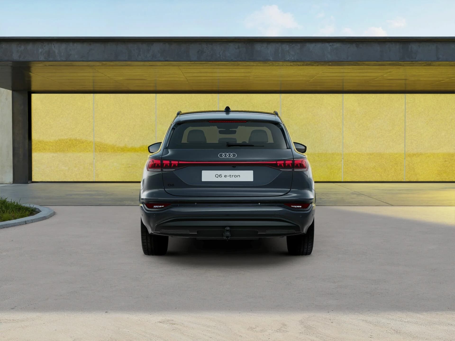 Audi Q6 e-tron — zdjęcie 2