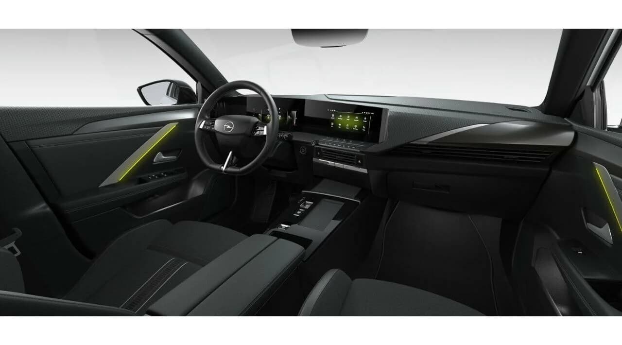 Opel Astra Sports Tourer GS — zdjęcie 5