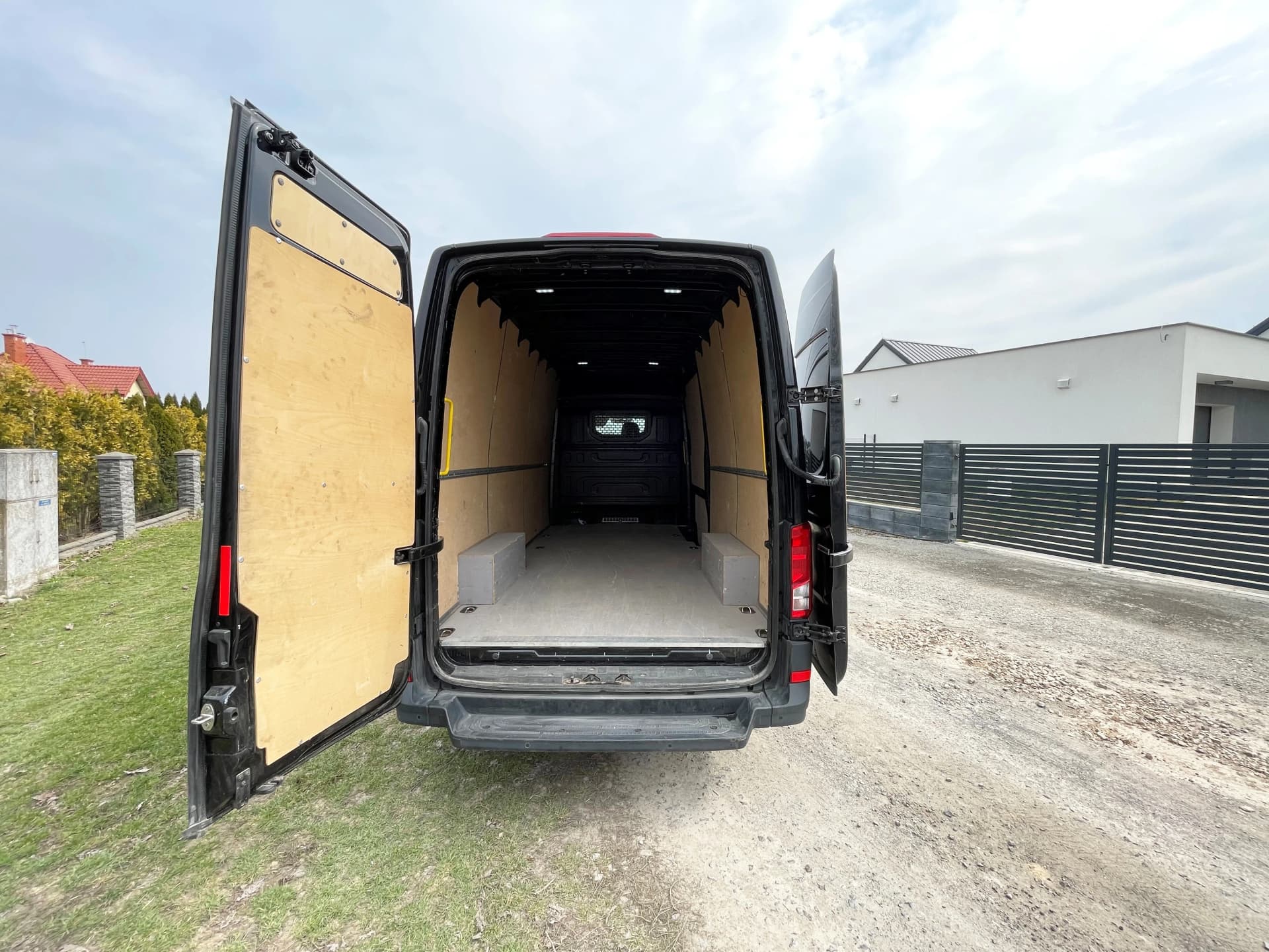 Volkswagen Crafter Furgon — zdjęcie 10