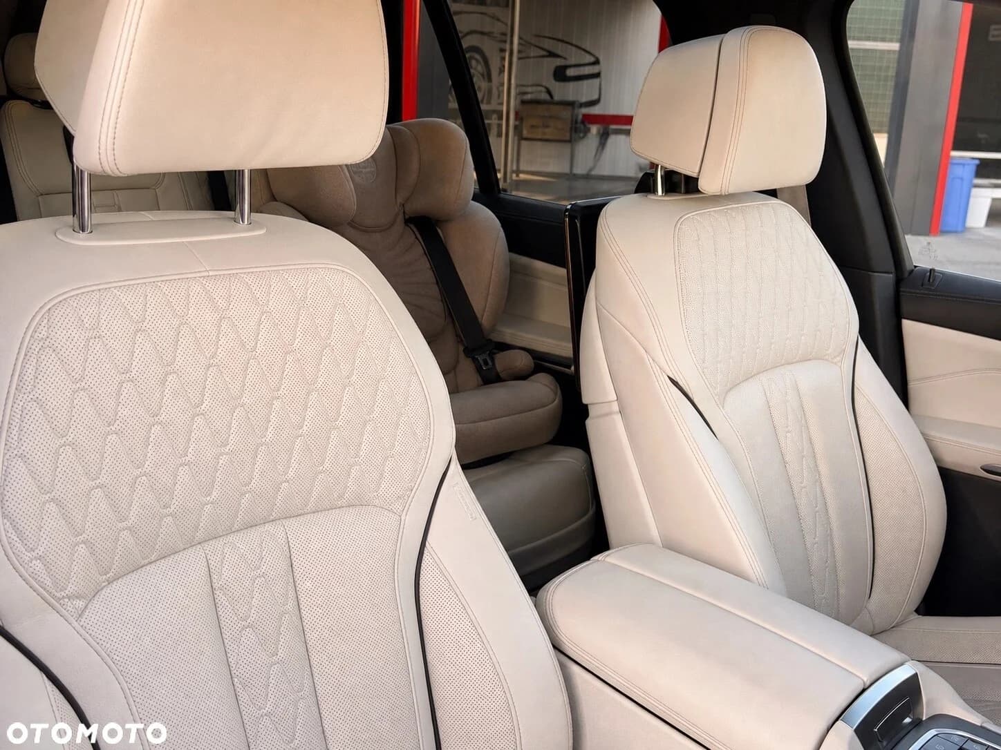 BMW X7 — zdjęcie 9