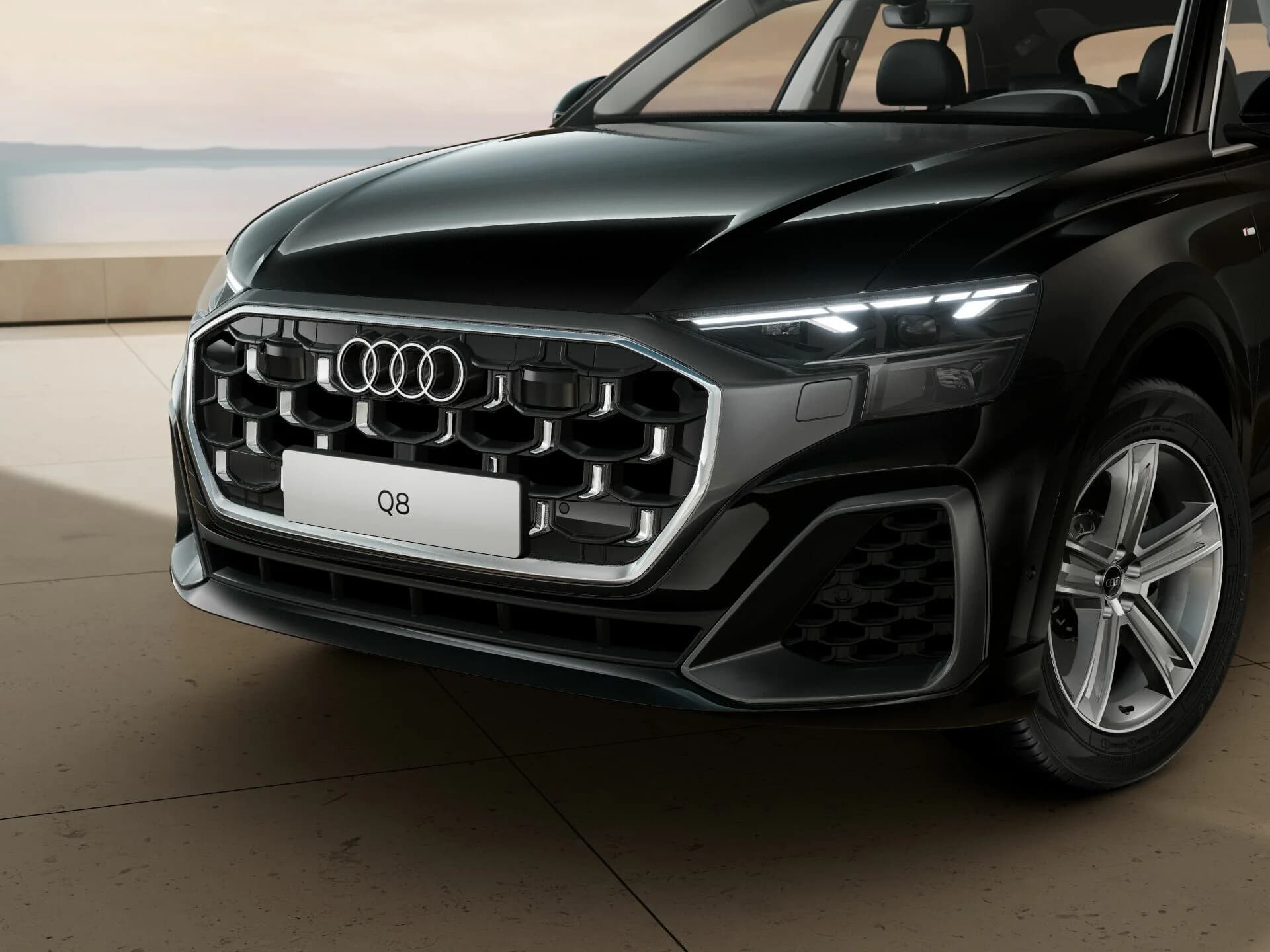 Audi Q8 55 TFSI e — zdjęcie 3