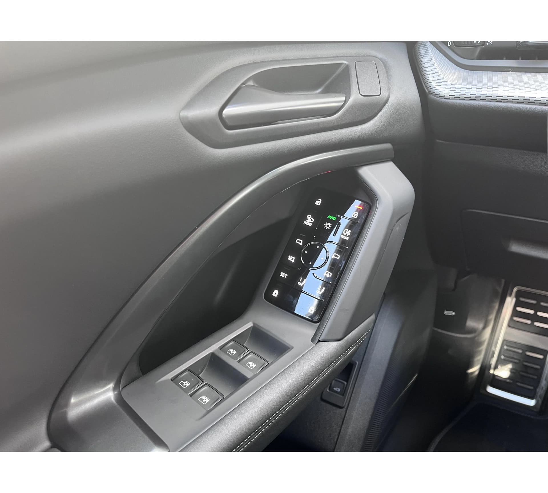 Audi Q5 TDI quattro — zdjęcie 9