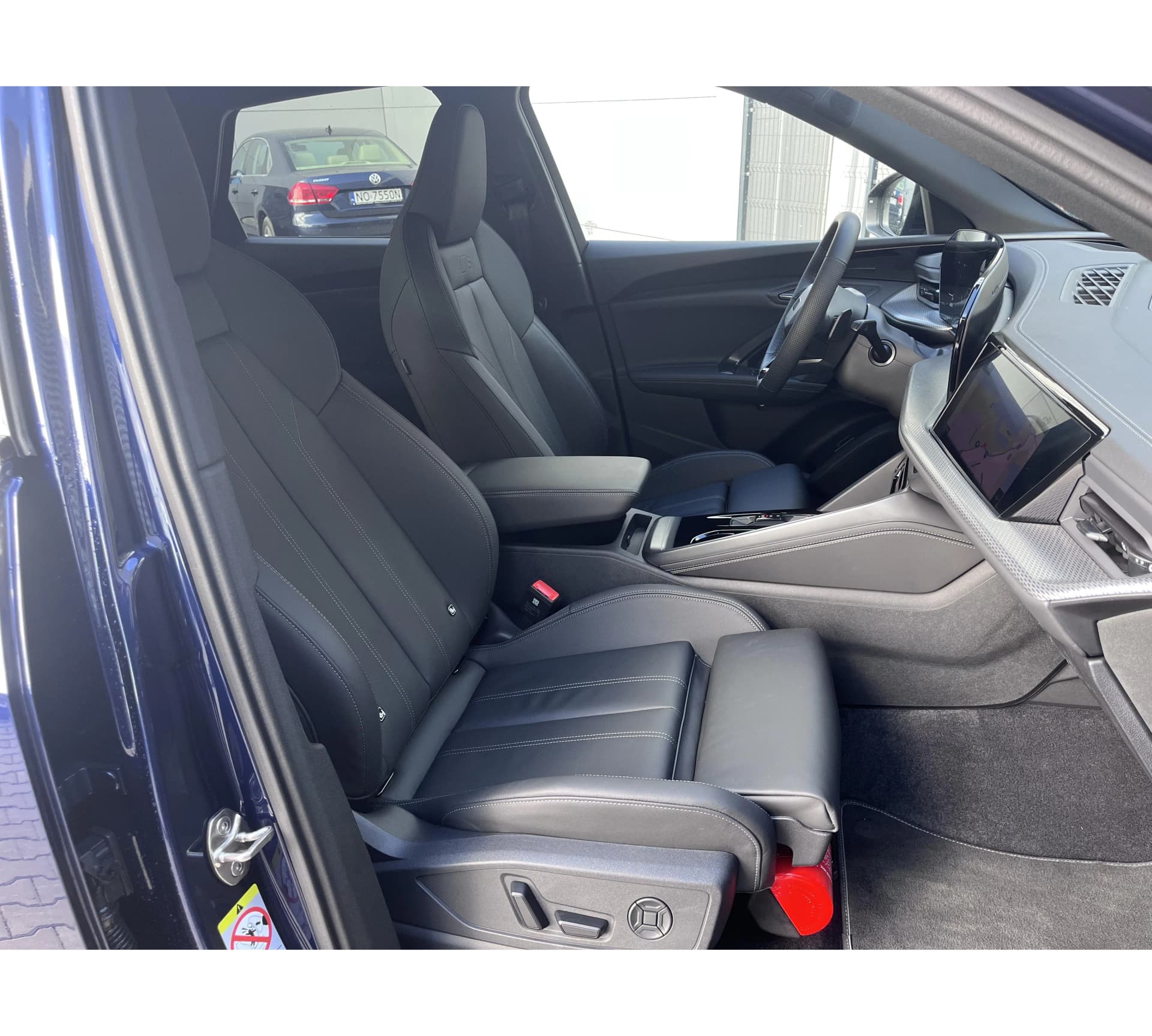 Audi Q5 TDI quattro — zdjęcie 16