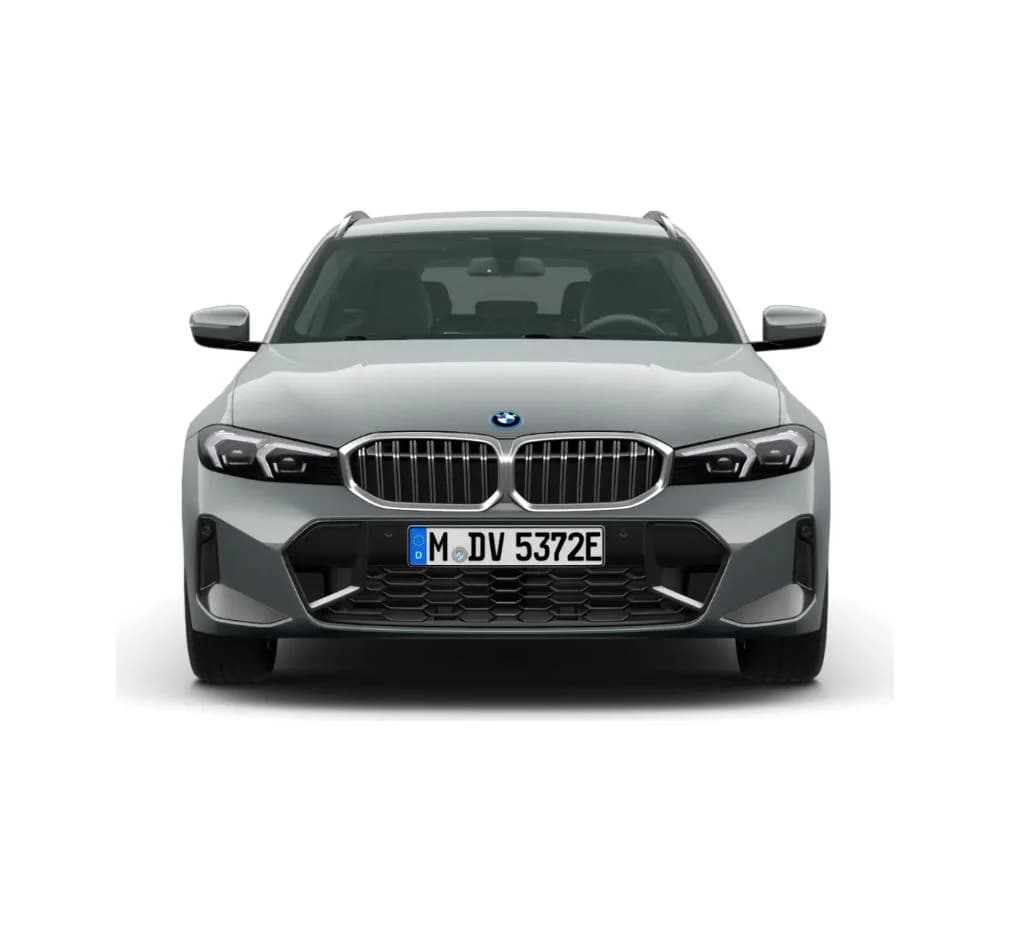 BMW Seria 3 Touring 330e M Sport — zdjęcie 2
