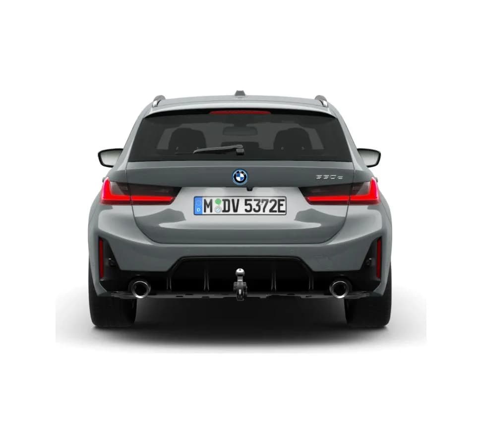 BMW Seria 3 Touring 330e M Sport — zdjęcie 5