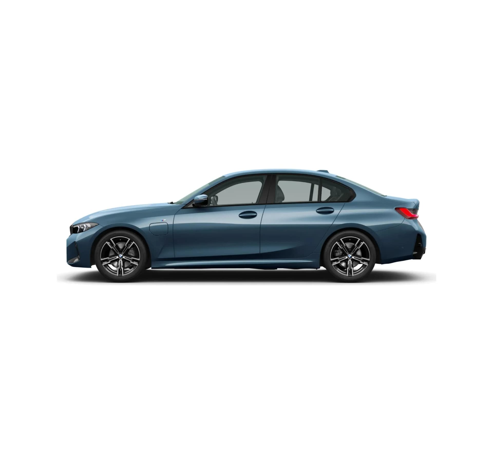 BMW Seria 3 Sedan 330e xDrive M Sport — zdjęcie 3