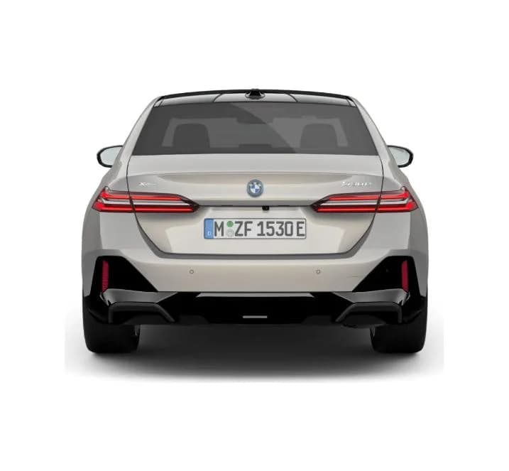 BMW Seria 5 Sedan 530e xDrive M Sport — zdjęcie 4