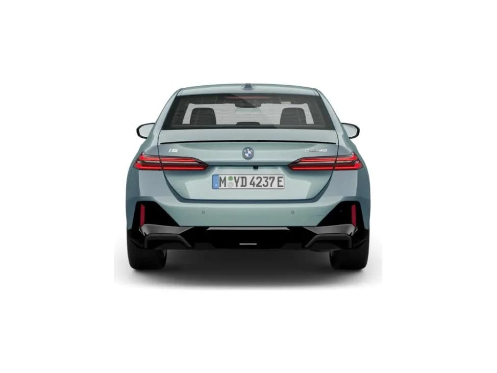 BMW Seria 5 Sedan i5 eDrive 40 — zdjęcie 4