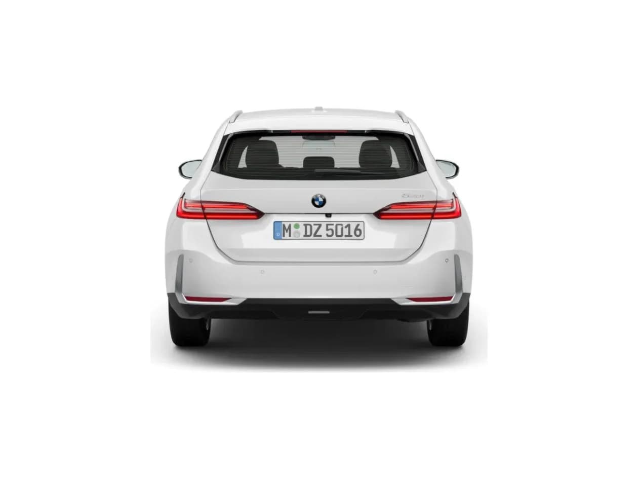 BMW Seria 5 Touring 520i — zdjęcie 4
