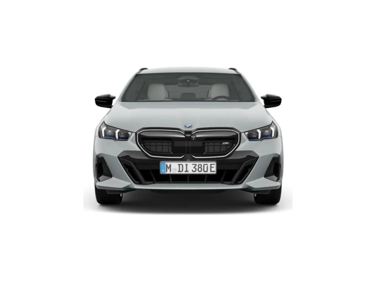 BMW Seria 5 Touring i5 M60 xDrive — zdjęcie 6