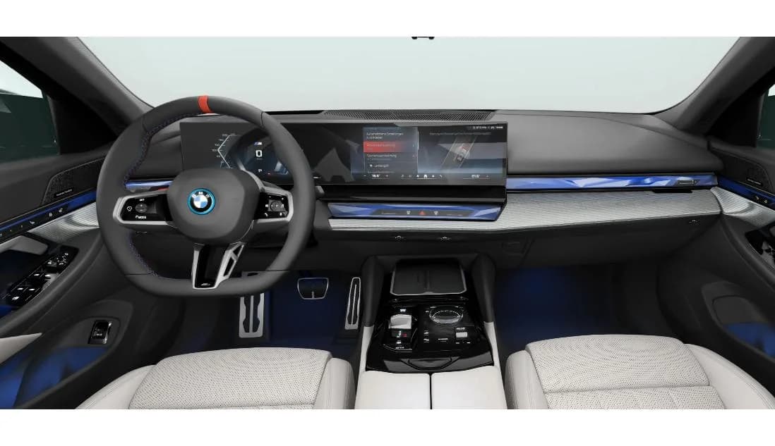 BMW Seria 5 Touring i5 M60 xDrive — zdjęcie 5