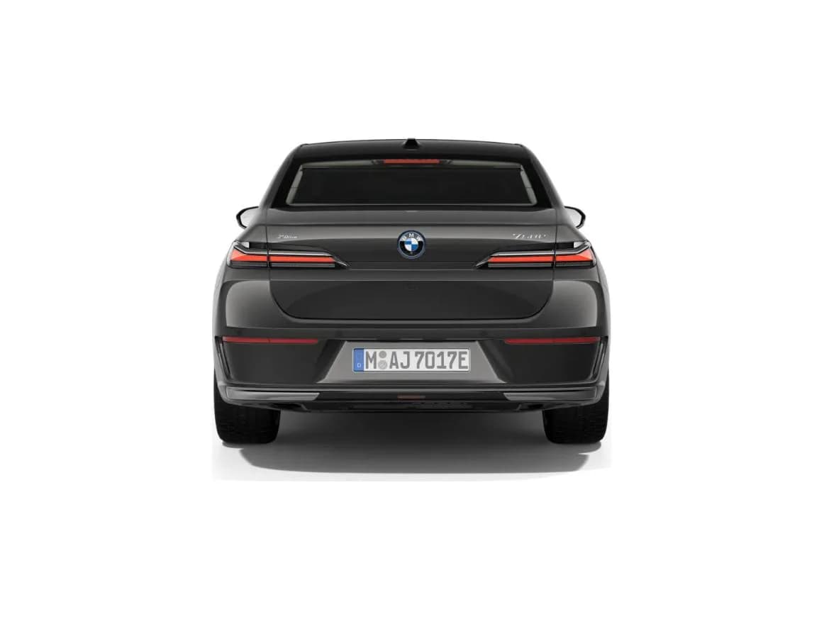 BMW Seria 7 750e xDrive — zdjęcie 4