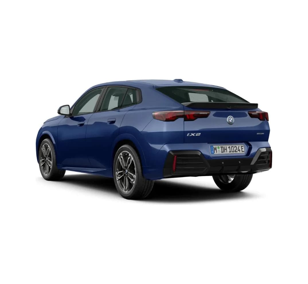 BMW iX2 eDrive20 — zdjęcie 3