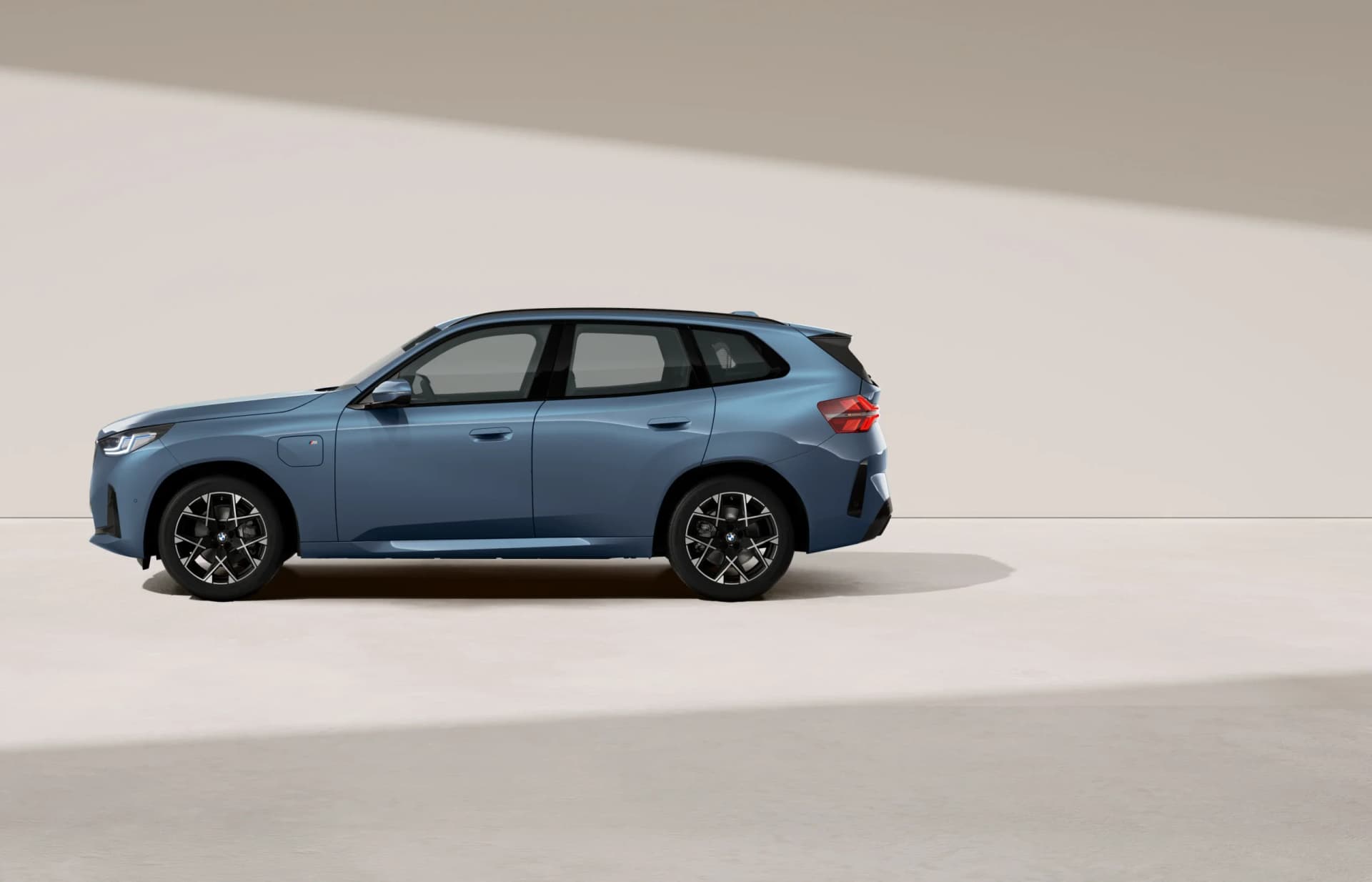 BMW X3 xDrive30e — zdjęcie 9