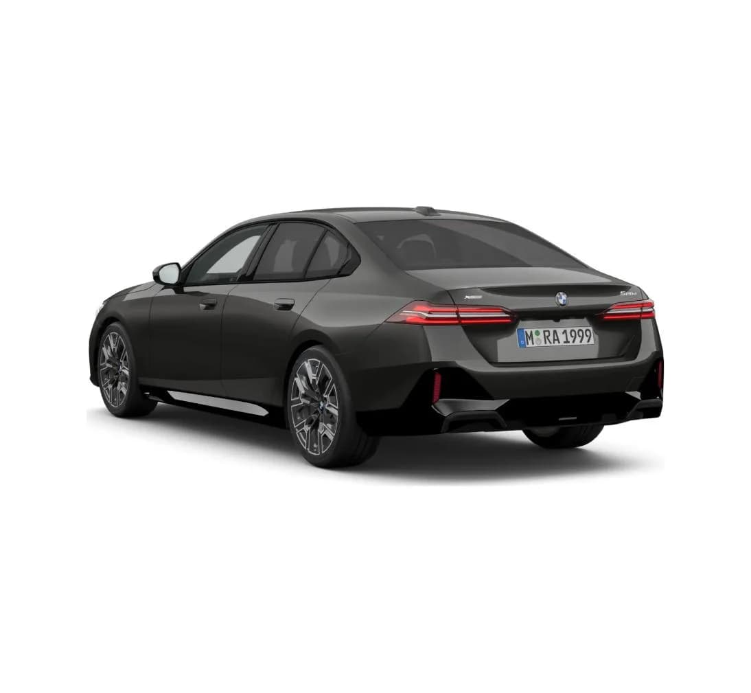 BMW Seria 5 Sedan 520d xDrive — zdjęcie 4