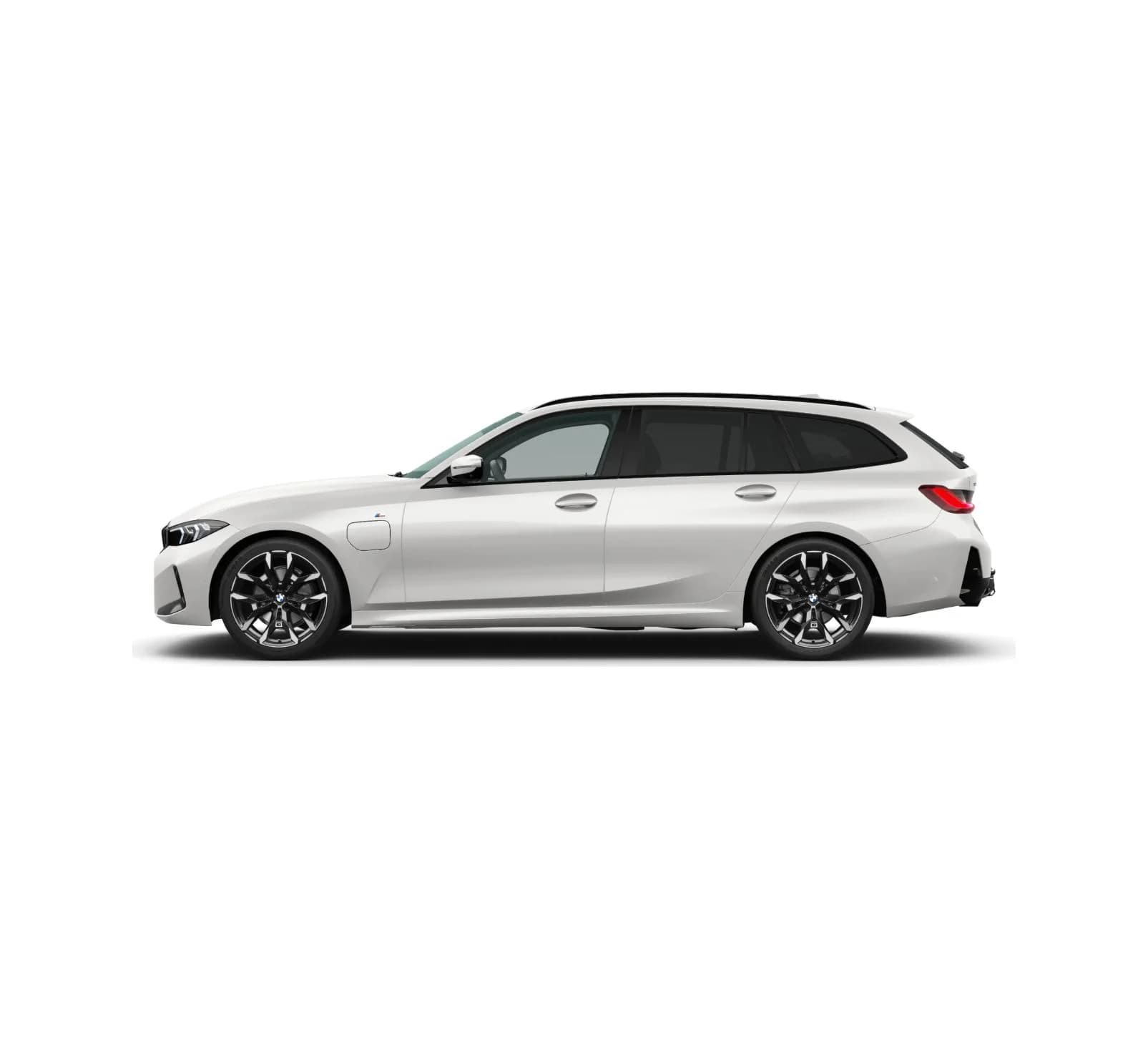 BMW Seria 3 Touring 330e xDrive M Sport — zdjęcie 3