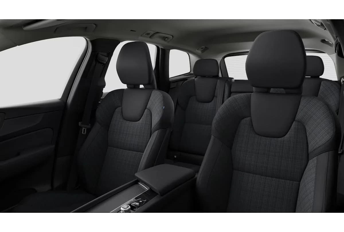 Volvo XC60 Core — zdjęcie 6