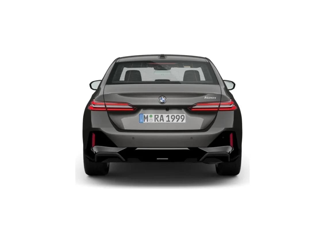 BMW Seria 5 Sedan 520i M Sport — zdjęcie 4