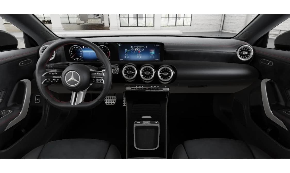 Mercedes-Benz CLA Coupe 200 AMG — zdjęcie 5