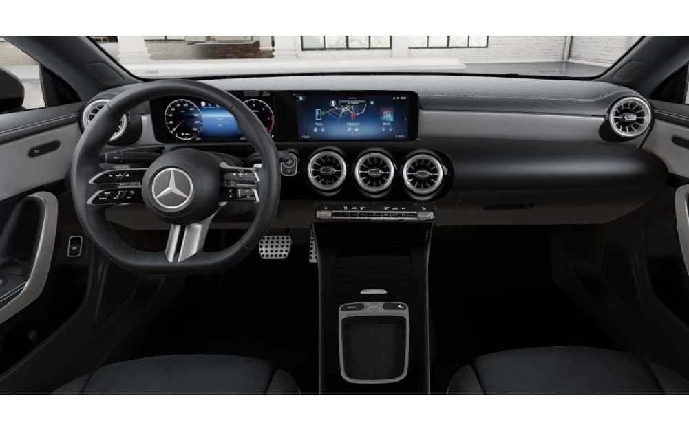 Mercedes-Benz CLA Coupe 200 AMG — zdjęcie 5