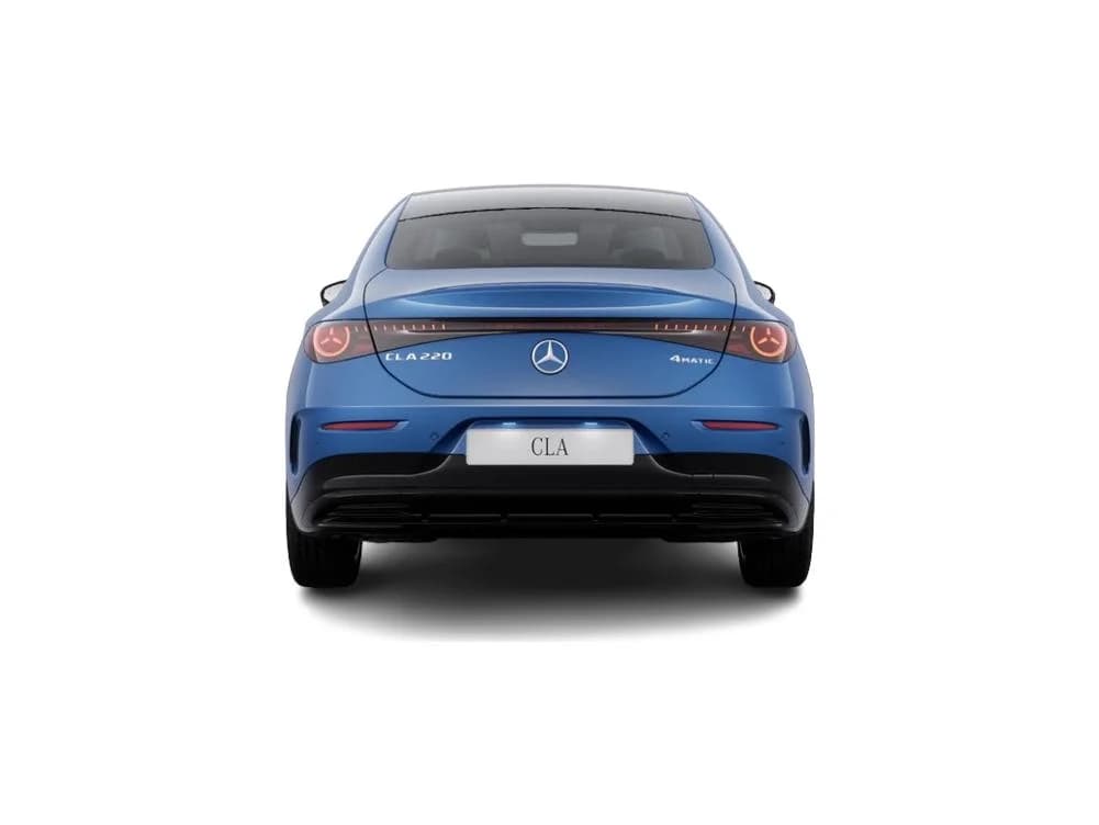 Mercedes-Benz CLA 220 4MATIC — zdjęcie 4