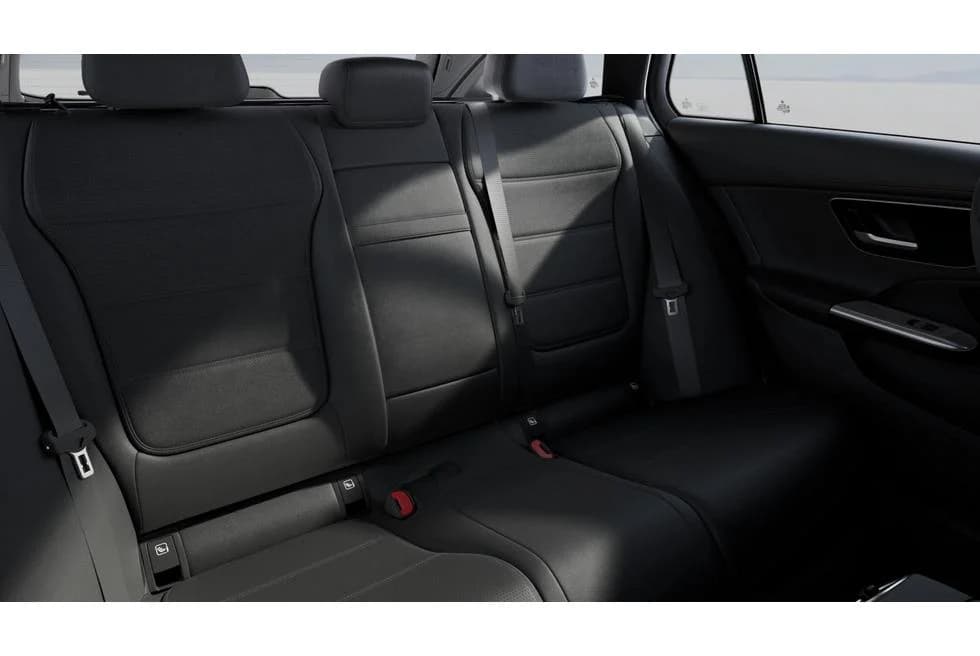 Mercedes-Benz Klasa C Kombi C200 4MATIC AT — zdjęcie 6