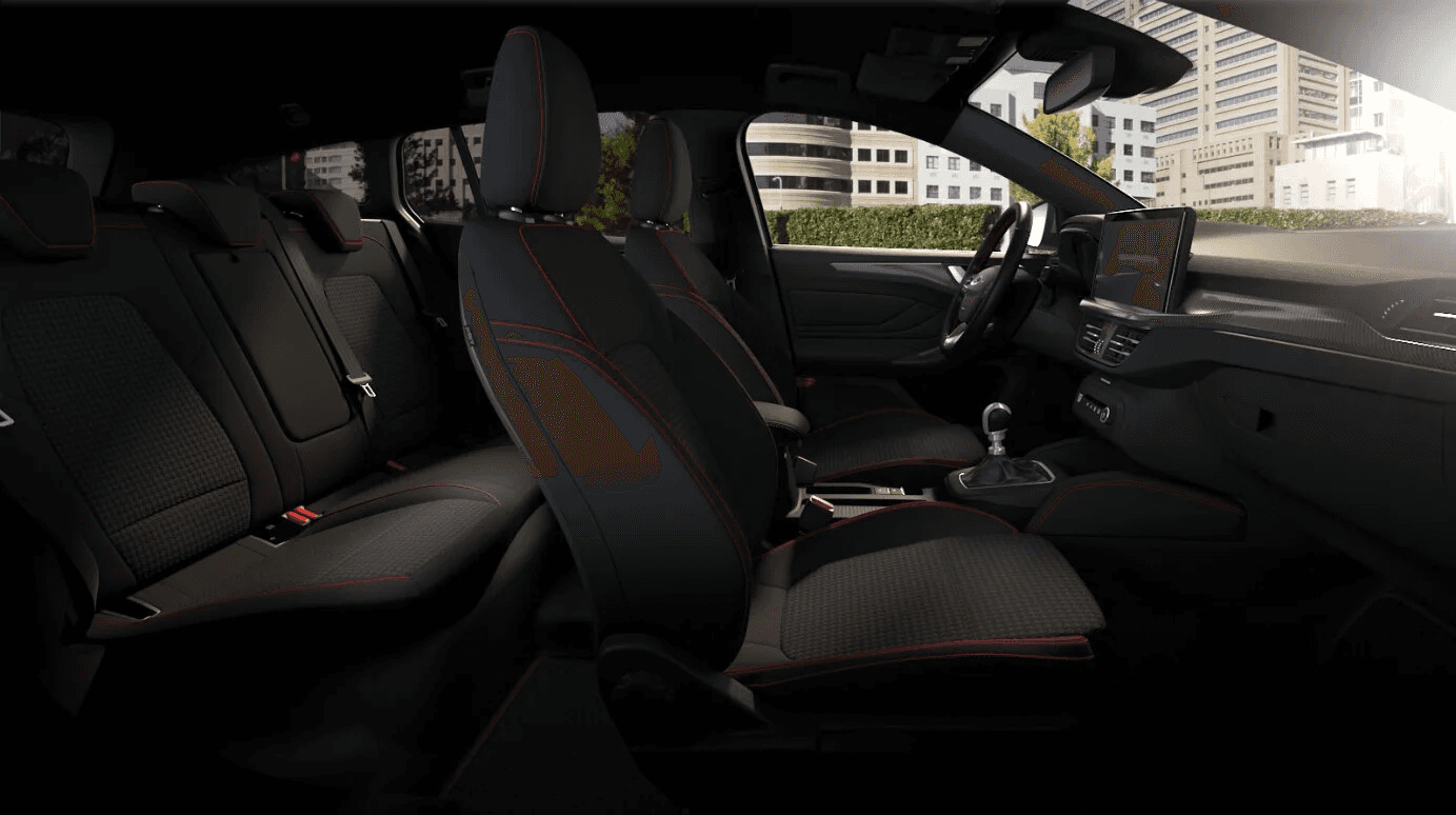 Ford Focus Kombi ST-Line X 1.0 155km — zdjęcie 6