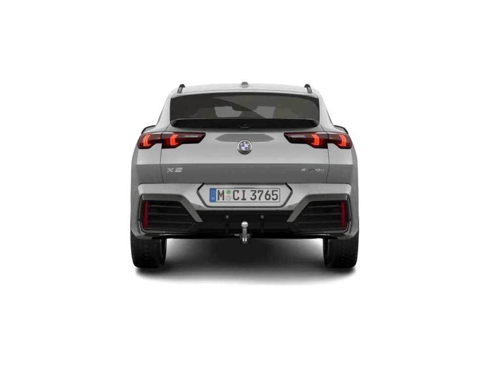 BMW X2 sDrive 18d — zdjęcie 4