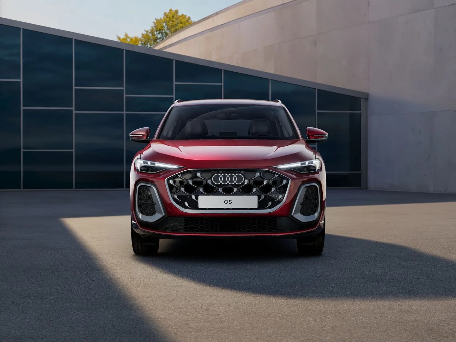 Audi Q5 TFSI quattro — zdjęcie 2