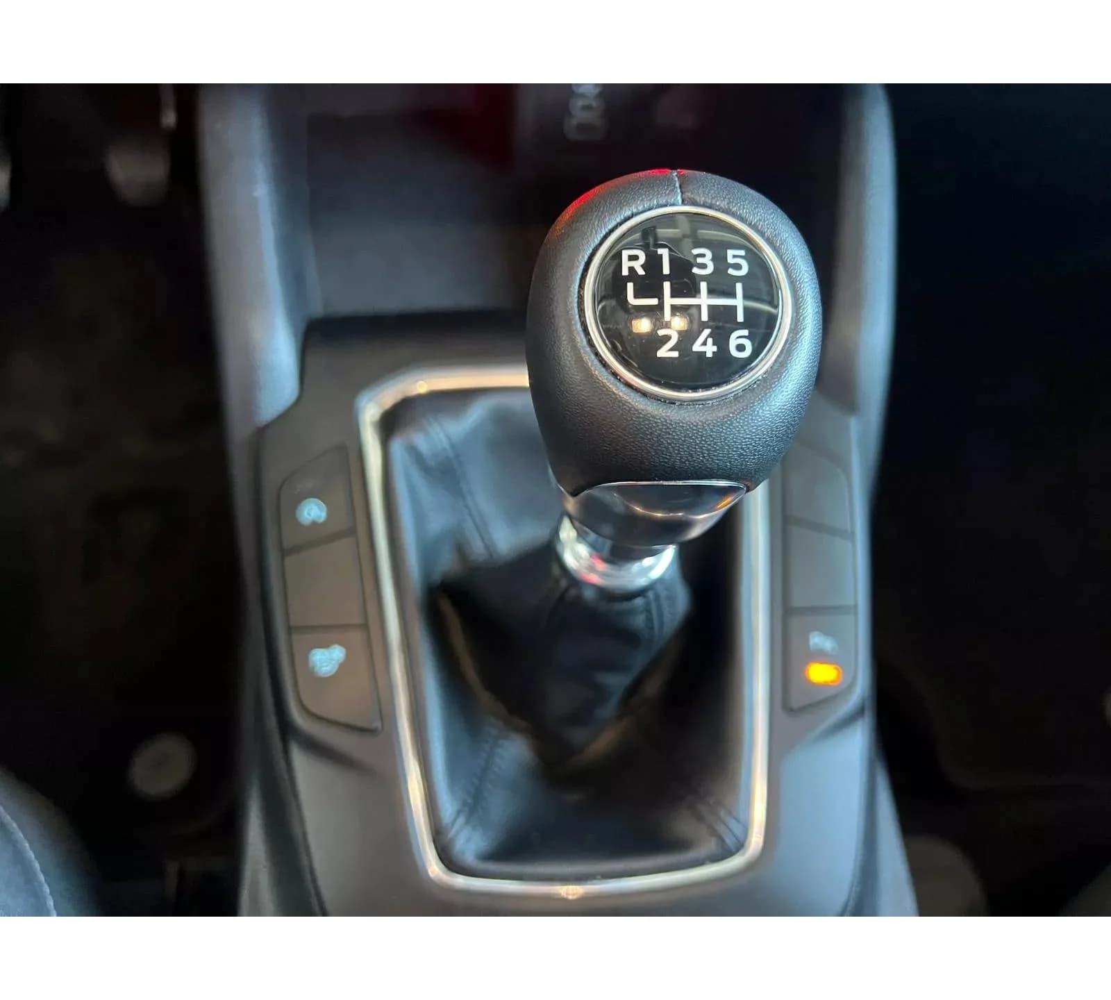 Ford Kuga Trend 1.5 — zdjęcie 8