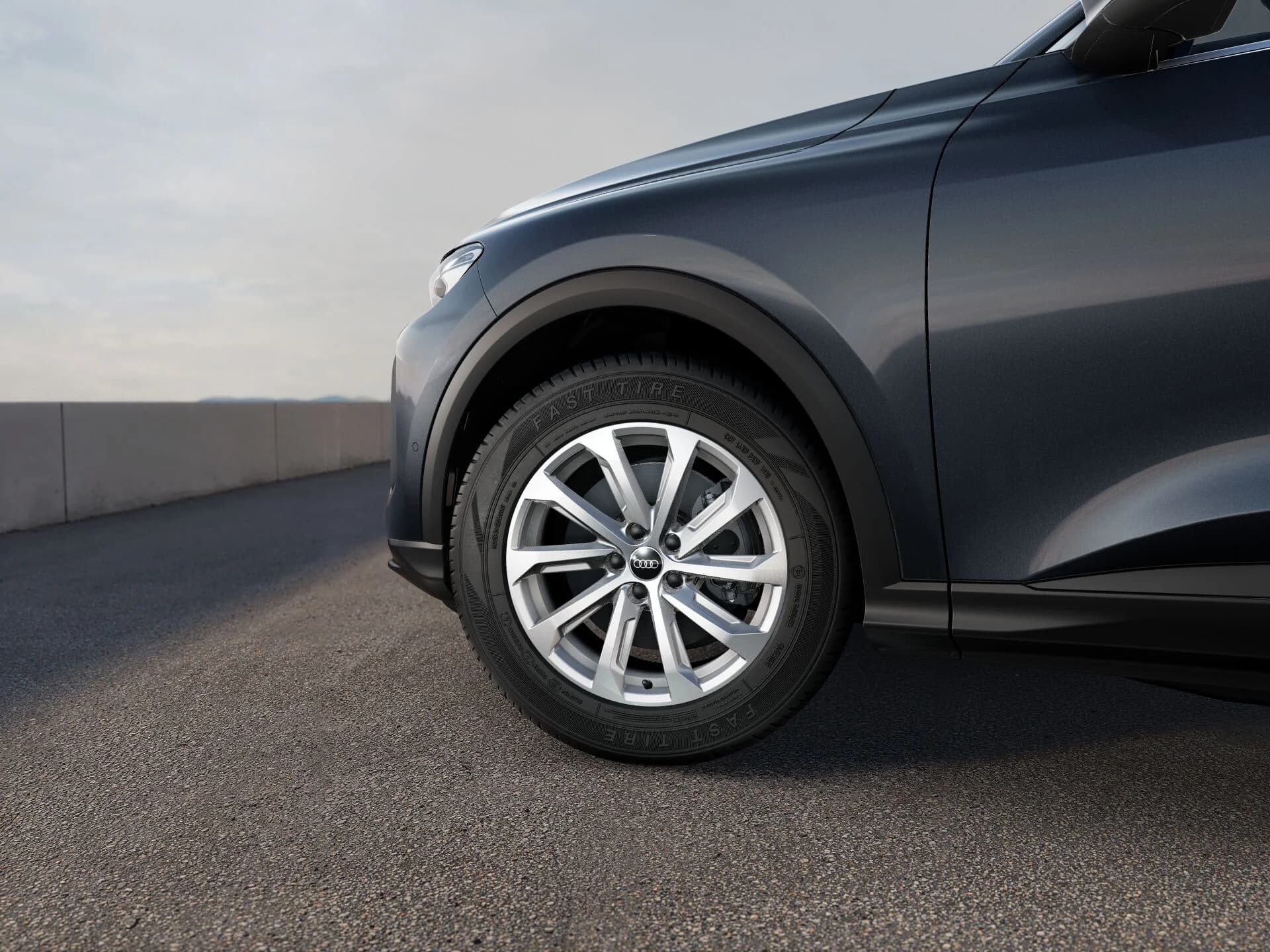 Audi Q5 TFSI — zdjęcie 9