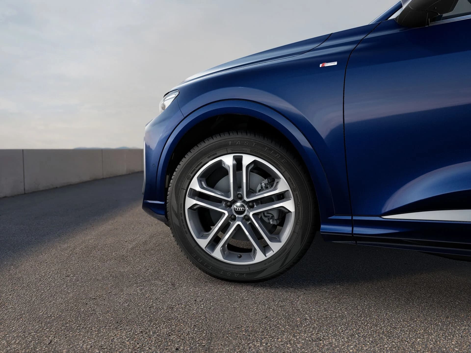 Audi Q5 Sportback TFSI quattro — zdjęcie 6
