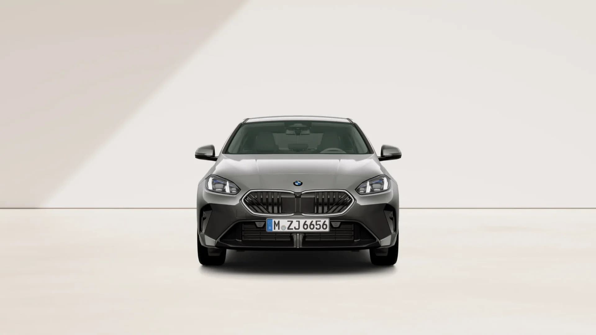 BMW Seria 2 Gran Coupe 220i — zdjęcie 2