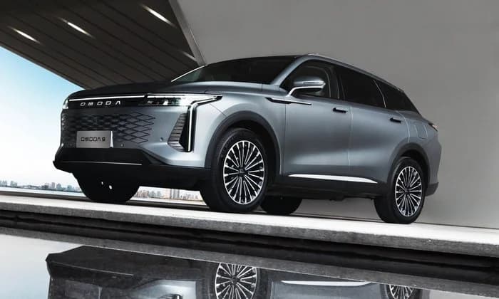Omoda 9 Super Hybrid Exclusive — zdjęcie 2