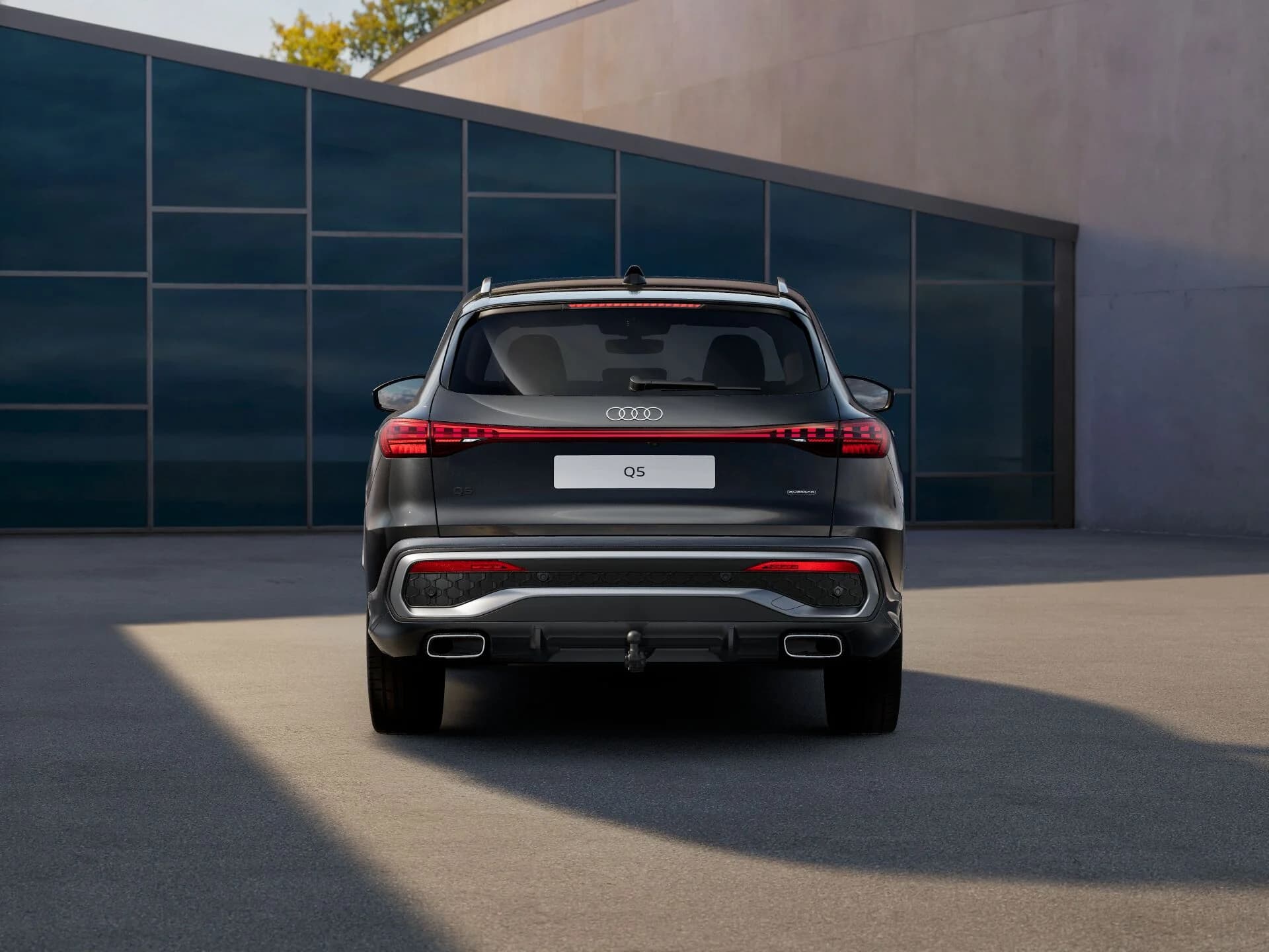 Audi Q5 TFSI quattro — zdjęcie 4