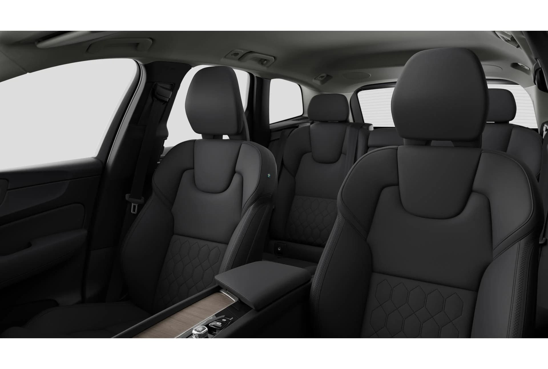 Volvo XC60 Plus — zdjęcie 8