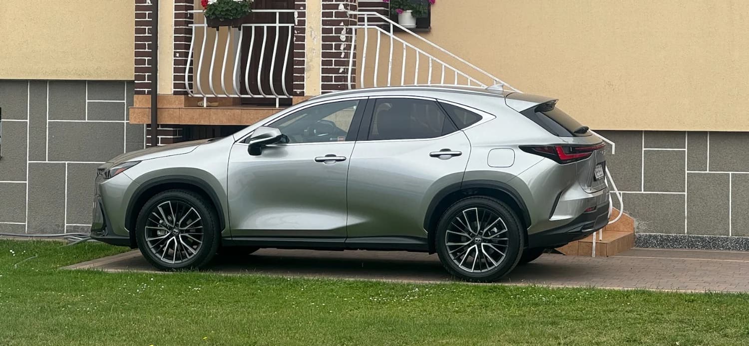 Lexus NX 350h Omotenashi AWD CVT — zdjęcie 7